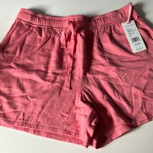 Vineyard Vines Girls Dream cloth shorts.